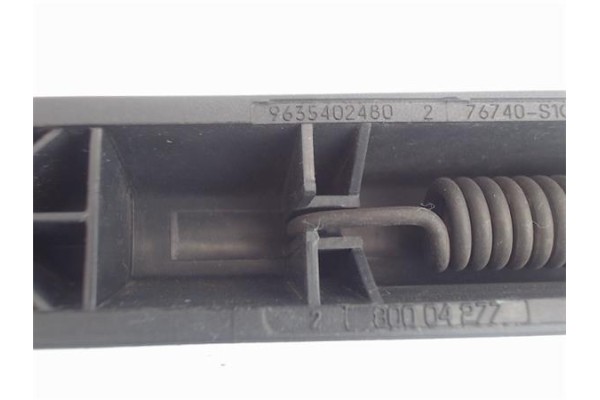 Recambio de brazo limpiaparabrisas trasero para citroen xsara picasso 2.0 hdi referencia OEM IAM 9635402480  