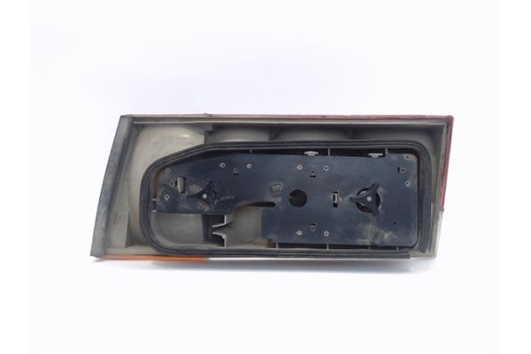 Recambio de piloto trasero derecho para peugeot 505 berlina referencia OEM IAM   