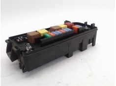 Recambio de caja fusibles/rele para opel signum referencia OEM IAM 13144709 519066013 