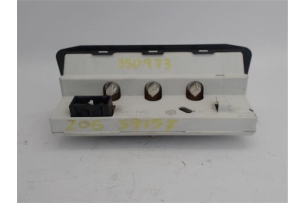 Recambio de reloj horario para peugeot 206 1.4 i referencia OEM IAM 9647409777   Recambio de reloj horario para peugeot 206 1.4 i referencia OEM IAM 9647409777