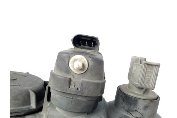 Recambio de faro delantero izquierdo para renault megane i coupe (da0) referencia OEM IAM 7700427874D 67743610 