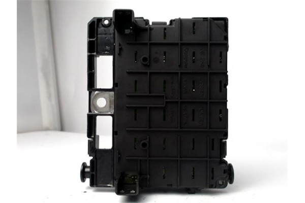 Recambio de caja fusibles/rele para peugeot 307 (3a/c) 2.0 hdi 110 referencia OEM IAM 9650664080 34936879 