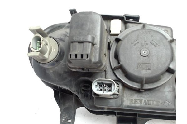 Recambio de faro delantero izquierdo para renault megane i coupe (da0) referencia OEM IAM 7700427874D 67743610 