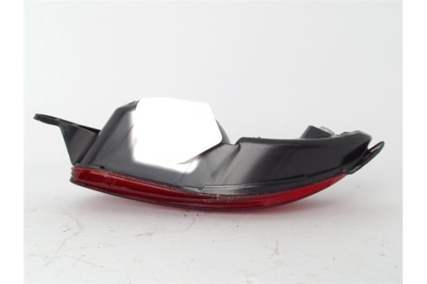 Recambio de piloto antiniebla trasero izquierdo para opel corsa c 1.2 silverline referencia OEM IAM  16531335 