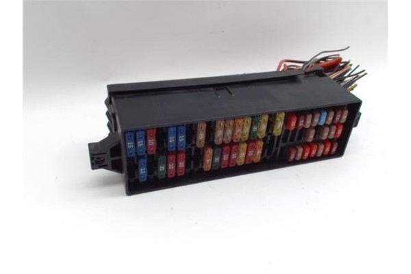 Recambio de caja fusibles/rele para seat ibiza berlina (6j5) 1.6 tdi referencia OEM IAM 6R0937548F  