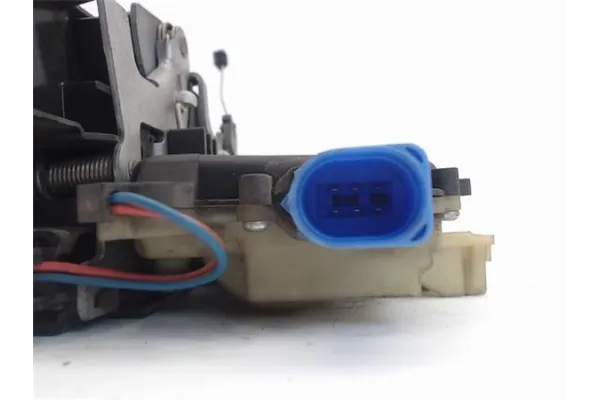 Recambio de cierre electromagnetico trasero derecho para seat ibiza (6l1) 1.4 fresh referencia OEM IAM 6L6827505A9B9 2310683 3B9