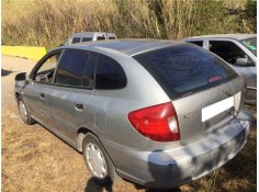 kia rio (bc) del año 2004