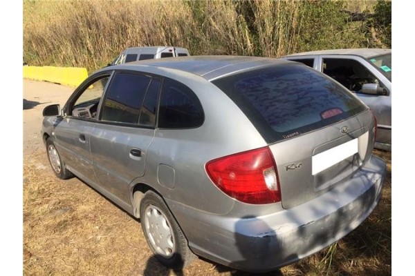 kia rio (bc) del año 2004