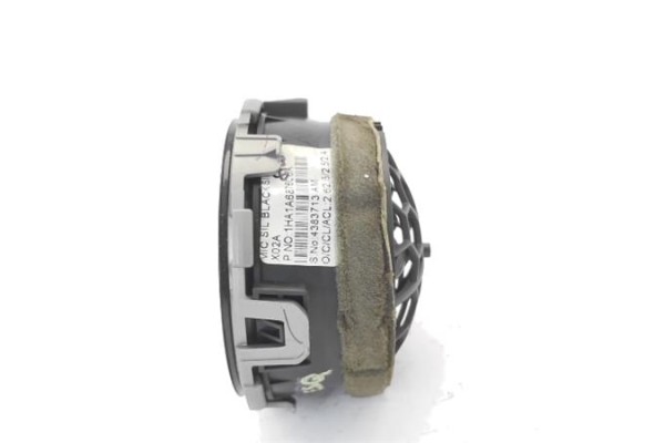 Recambio de rejilla entrada de aire para nissan micra iv (k13k/kk) 1.2 acenta referencia OEM IAM 1HA1A6876C6A 4383713AM 