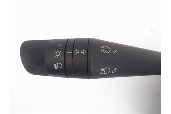 Recambio de mando intermitencia para peugeot bipper 1.4 básico referencia OEM IAM 07354604210  