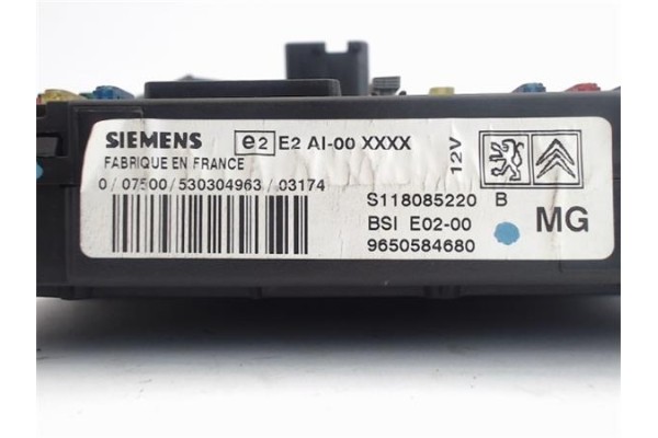 Recambio de centralita para peugeot 206 1.4 i referencia OEM IAM 9650584680  