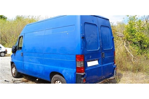 peugeot boxer furgón (230l) del año 2000