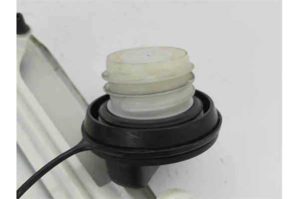 Recambio de tapa exterior combustible para nissan micra iv (k13k/kk) 1.2 acenta referencia OEM IAM 788301HP0A  