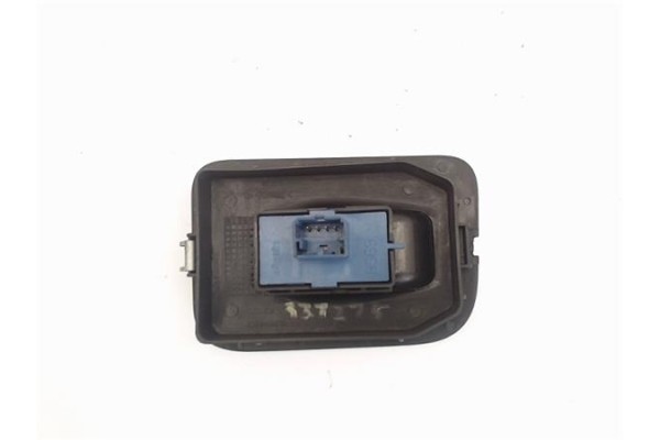 Recambio de mando elevalunas delantero derecho para peugeot bipper 1.4 básico referencia OEM IAM 6490G9  