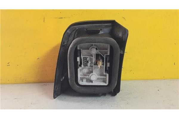 Recambio de piloto trasero derecho para citroen xantia break 2.0 16v sx referencia OEM IAM E24154  