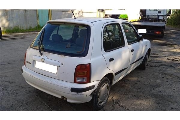 nissan micra (k11) del año 2000