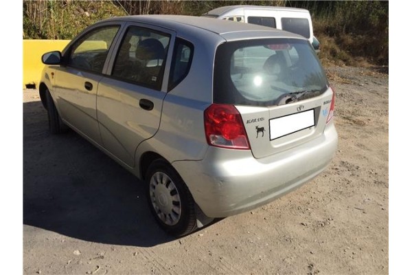 daewoo kalos del año 2003