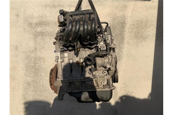 Recambio de motor completo para citroen saxo 1.4 vts referencia OEM IAM KFW  