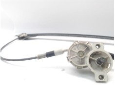 ELEVALUNAS MANUAL DELANTERO DERECHO A6387200246 