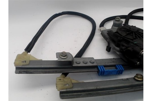 Recambio de elevalunas electrico delantero derecho para renault laguna ii (bg0) 1.9 dci (bg1a, bg1w) referencia OEM IAM 82004851