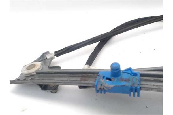 Recambio de elevalunas electrico delantero derecho para renault laguna ii (bg0) 1.9 dci (bg1a, bg1w) referencia OEM IAM 82004851