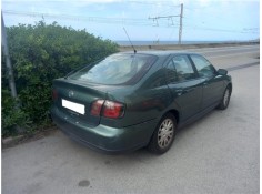 nissan primera berlina (p11) del año 1996