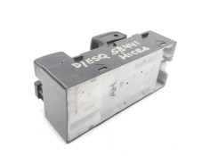 Recambio de mando elevalunas delantero izquierdo para nissan micra iv (k13k/kk) 1.2 acenta referencia OEM IAM 254011HB0C  