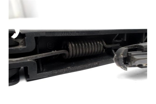 Recambio de brazo limpiaparabrisas trasero para citroen saxo 1.6 vts referencia OEM IAM 9636279777  