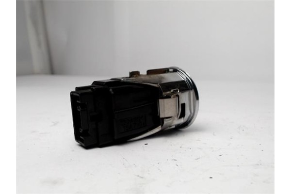 Recambio de conmutador de arranque/encendido para toyota corolla verso (e12) 2.0 d4d referencia OEM IAM 6842M47B  