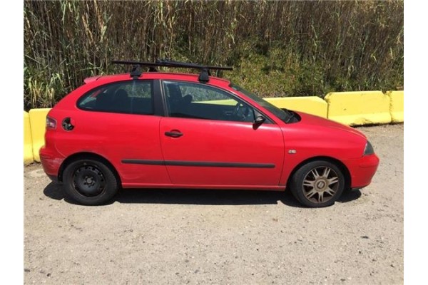 seat ibiza (6l1) del año 2002