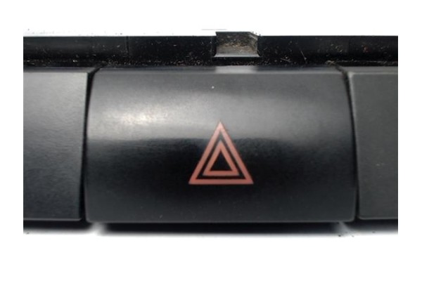 Recambio de interruptor luces emergencia para toyota corolla verso (e12) 2.0 d4d referencia OEM IAM 153965  