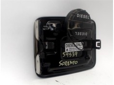 Recambio de tapa exterior combustible para kia sorento (bl) 2.5 crdi referencia OEM IAM 310103A901  