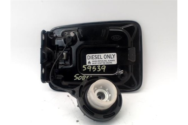 Recambio de tapa exterior combustible para kia sorento (bl) 2.5 crdi referencia OEM IAM 310103A901  