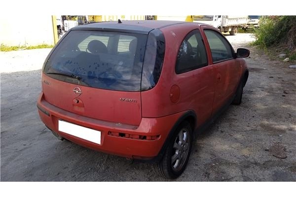 opel corsa c del año 2004