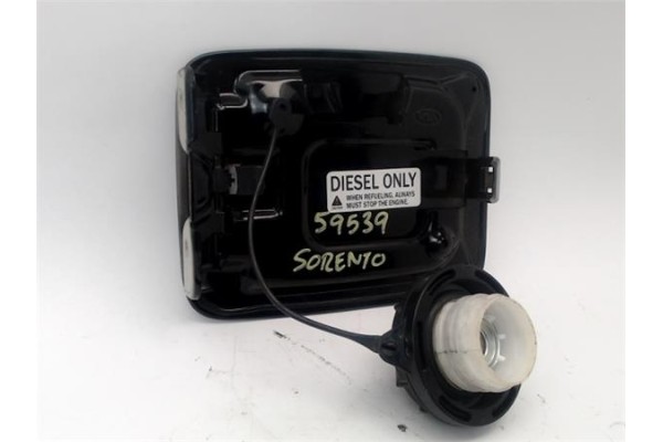 Recambio de tapa exterior combustible para kia sorento (bl) 2.5 crdi referencia OEM IAM 310103A901  