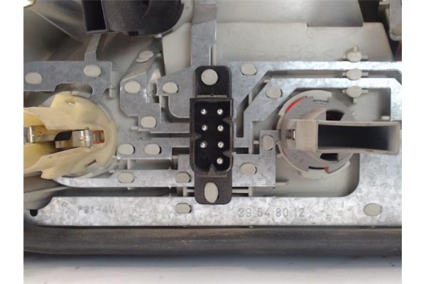 Recambio de piloto trasero derecho para bmw serie 3 coupe (e36) referencia OEM IAM 1387654 29540202 