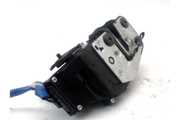 Recambio de cierre electromagnetico trasero derecho para kia sorento (bl) 2.5 crdi referencia OEM IAM 957463  