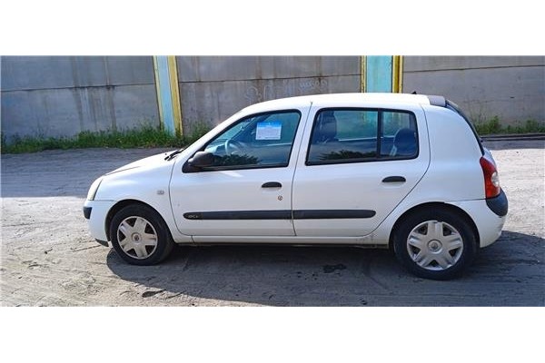 renault clio ii (xbo) del año 2003