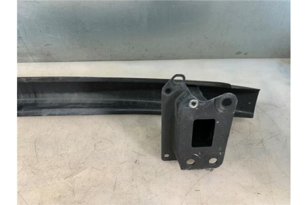 Recambio de refuerzo paragolpes para volkswagen polo iv (9n1) 1.4 16v referencia OEM IAM 6Q0807109C  