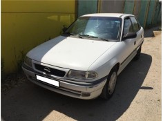opel astra f berlina del año 1996