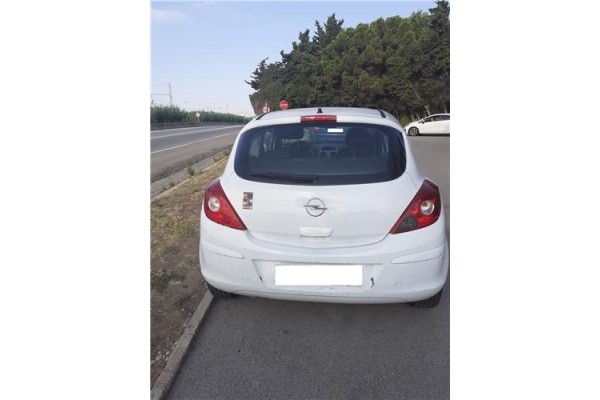 opel corsa d del año 2007