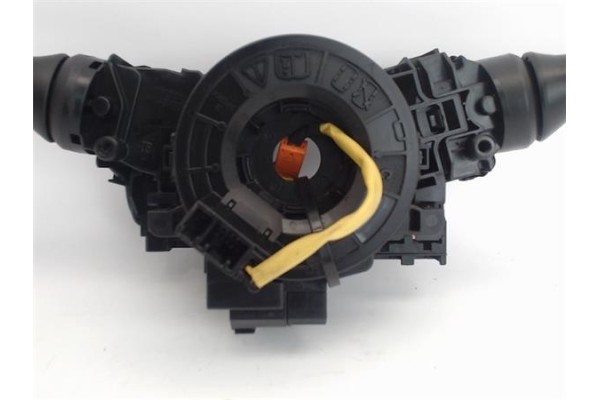 Recambio de mando intermitencia para toyota yaris (ksp9/scp9/nlp9) 1.3 vvt-i referencia OEM IAM 846520D030 843060D070 