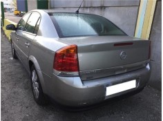 opel vectra c berlina del año 2003
