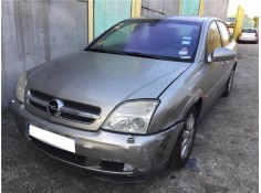 opel vectra c berlina del año 2003