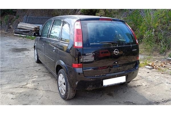 opel meriva del año 2004