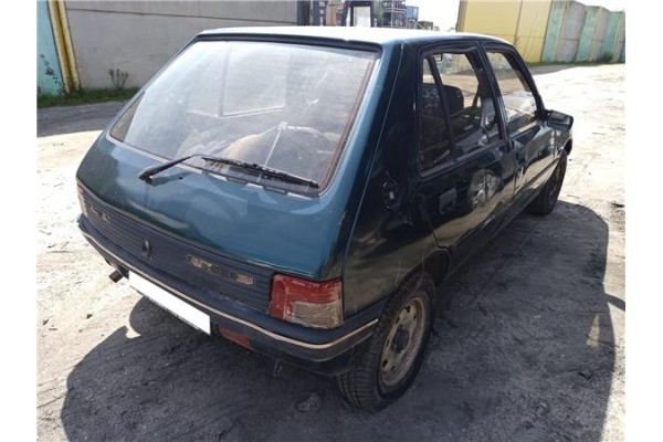 peugeot 205 mito del año 1994