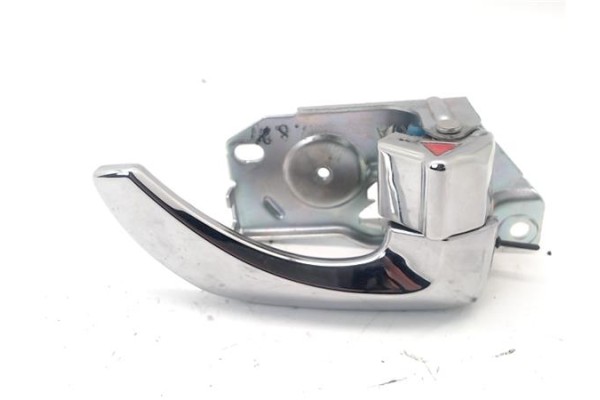 Recambio de manilla int. puerta trasero derecha para kia sorento (bl) 2.5 crdi referencia OEM IAM 836203E011  