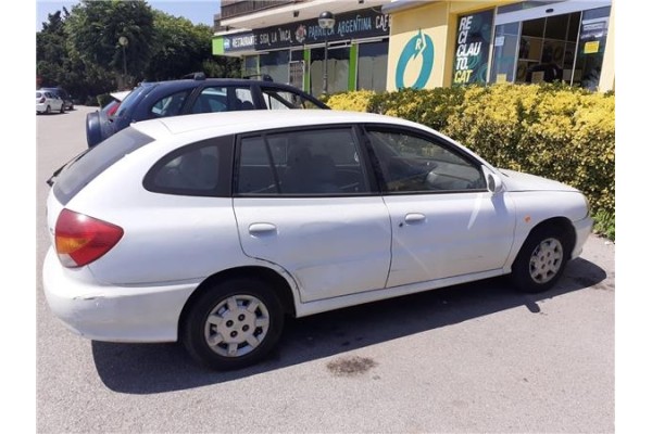 kia rio (bc) del año 2001