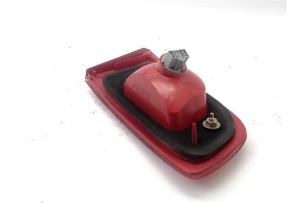 Recambio de piloto interior derecho para mazda 2 (b2w) 1.2 referencia OEM IAM 2ZR96483502 DD10513F0B 