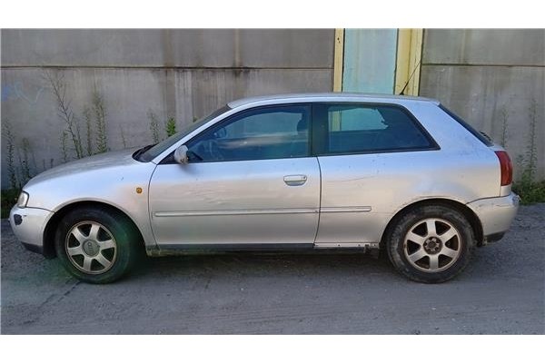 audi a3 (8l) del año 2000